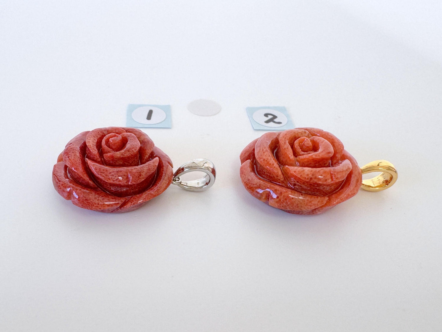 Sponge Coral Rose Pendant, Light Red, 20mm (Brass Bail)