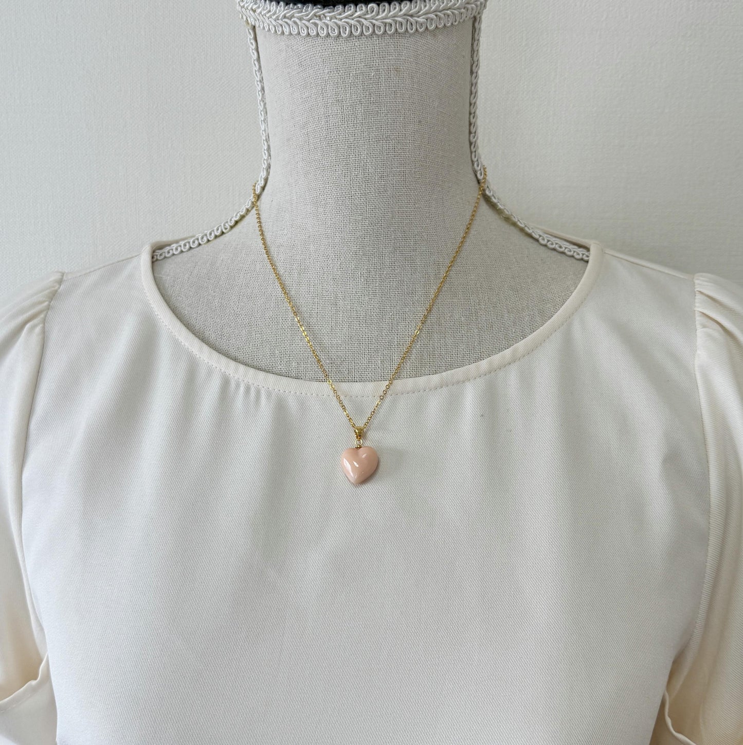 Coral Pendant Heart Shaped Natural Deep Sea Coral: Pink/Angel Skin Tones, Silver (Gold-Plated) Bail (16.4x15mm, Jewelry)