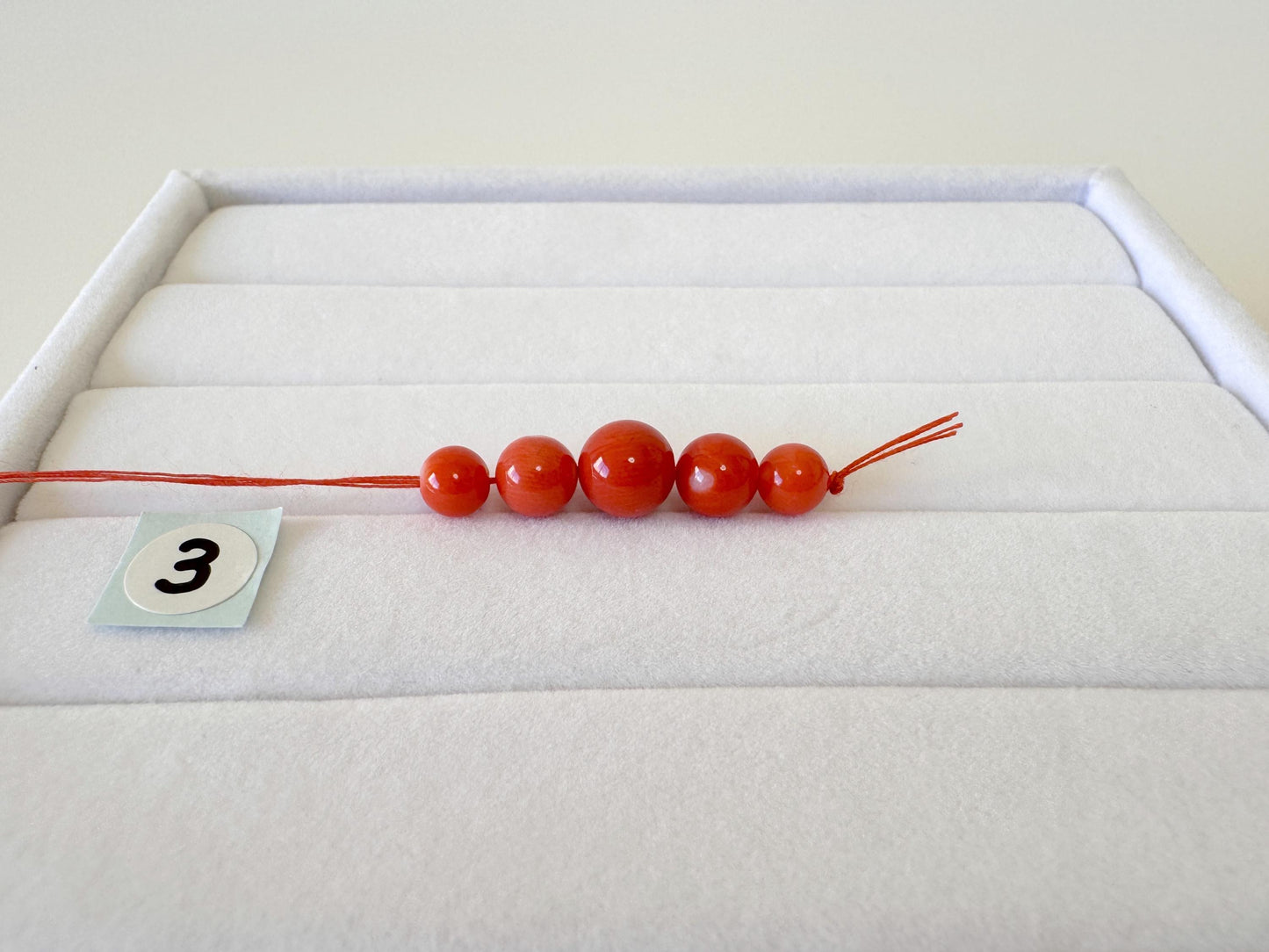 Momo Coral Beads, Orange White (Set of 5, 5-6.7mm)