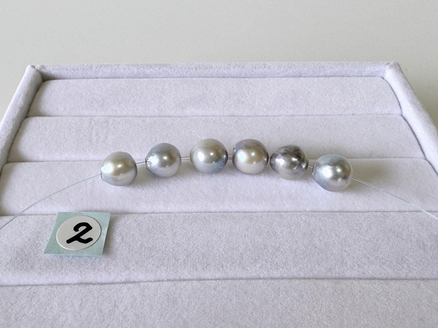 Japanese Akoya Pearl Beads: Natural Blue-Silver Cultured Pearls, Semi-Round Shape (7-7.5mm, Saltwater Mini Strand, 6 Pcs)