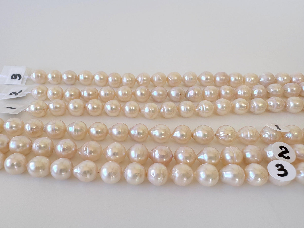 Japanese Akoya Pearl Strand 7-7.5mm Baroque Beads, White Pink Overtone (40cm + 5pcs, Saltwater Cultured, Some natural defects)