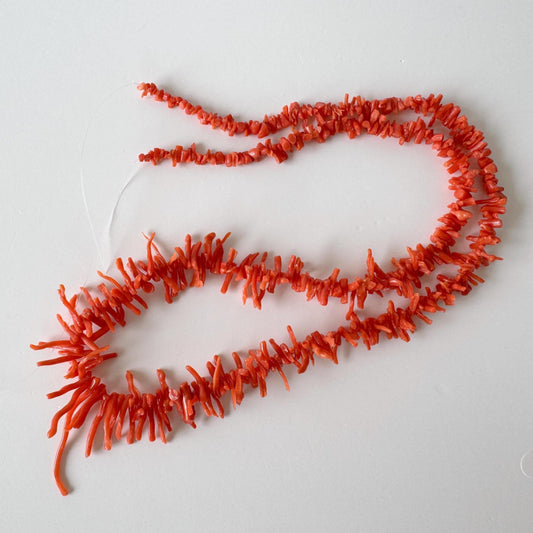 Natural Coral Strand Mediterranean Red Branch Beads - Genuine Color, 57.5cm Length, Crafting Material for Jewelry Design