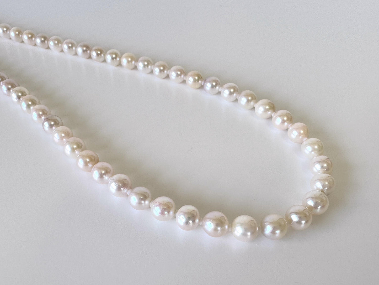 Japanese Akoya Pearl Necklace: Cream White 6.5-7mm Cultured Strand, Silver Clasp | Saltwater Gems, 45cm Length