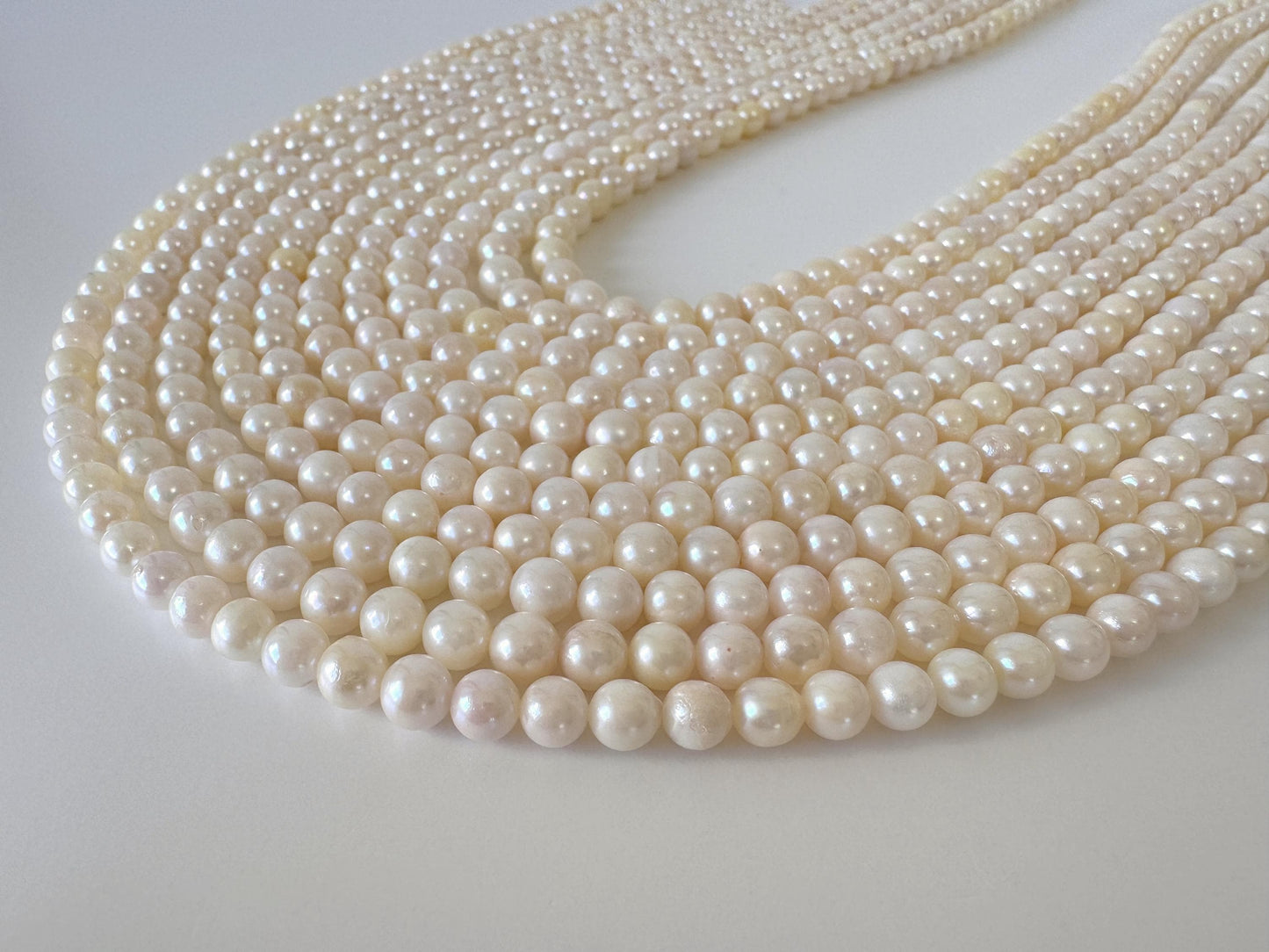 Japanese Akoya Pearl Strand - Cultured Saltwater Beads - 5-5.8mm White-Off White, Full 40cm Length, Jewelry Crafts, Value-Priced