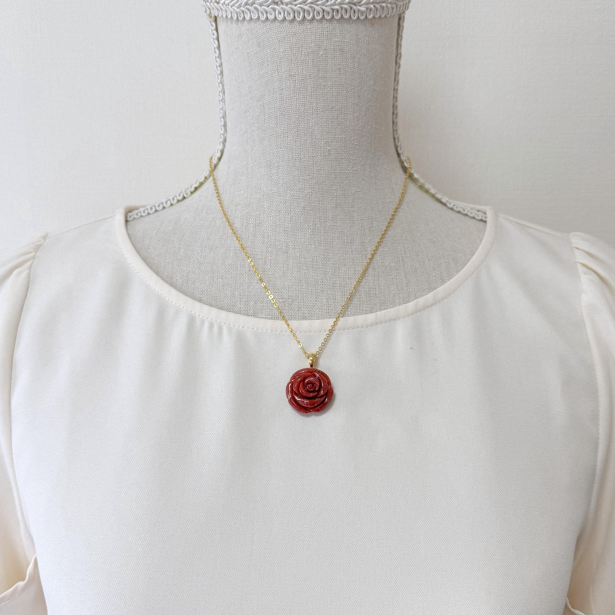 Sponge Coral Rose Pendant, Red, 20mm (Brass Bail)