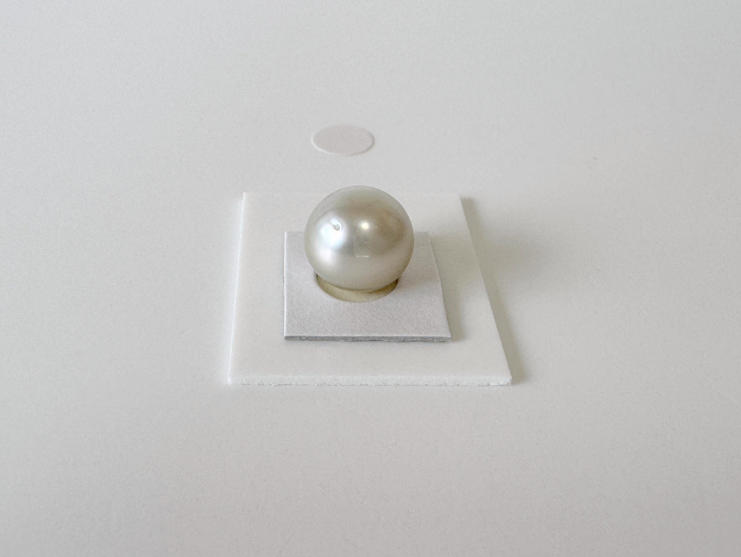South sea pearl 10.5mm, Natural White/Silver Color, Half-Drilled Semi-round/Button loose, unused vintage, Salt water pearl