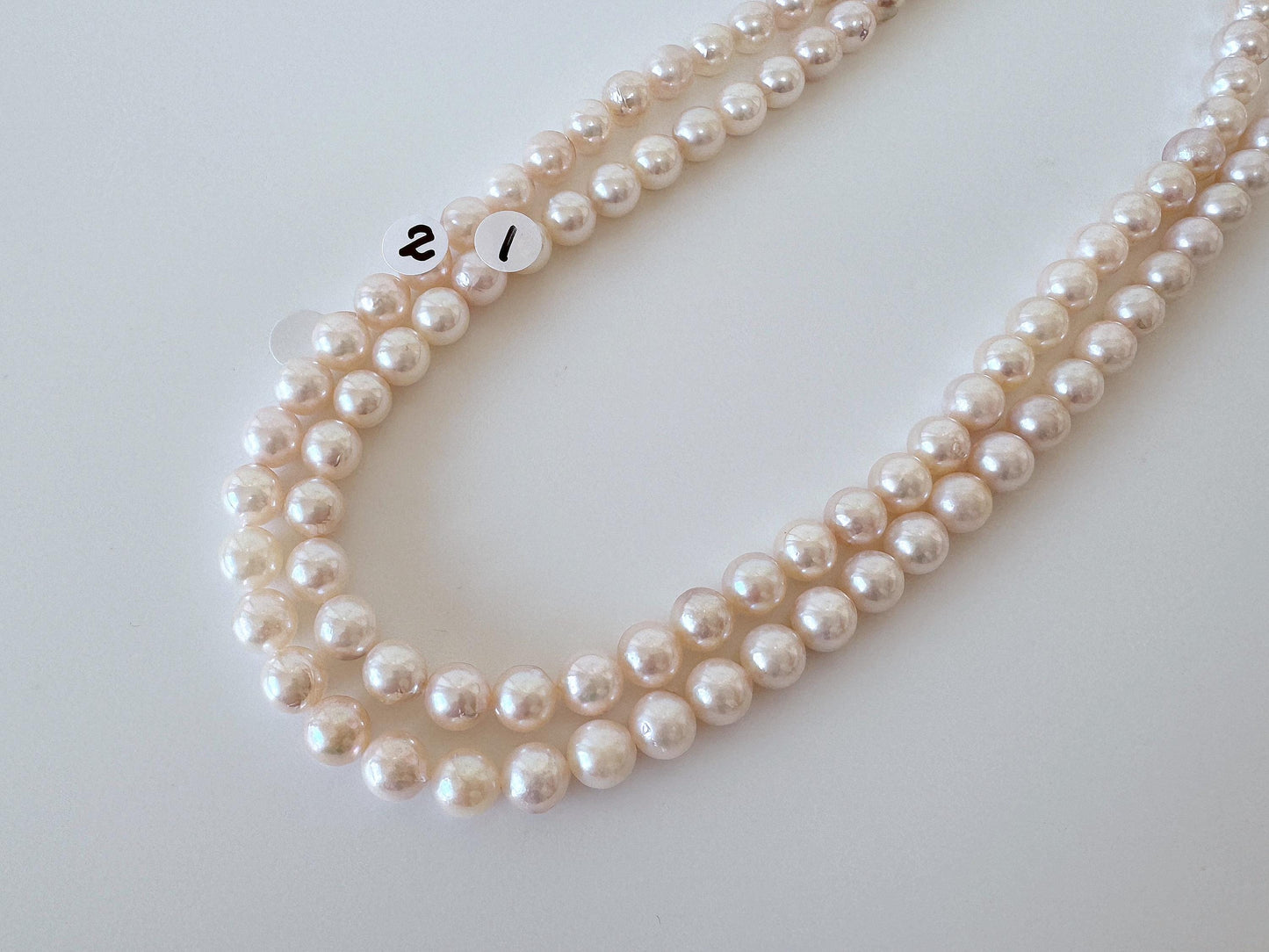 Akoya Pearl Strand: 6.5-7mm White/Pink Cultured Saltwater Pearls