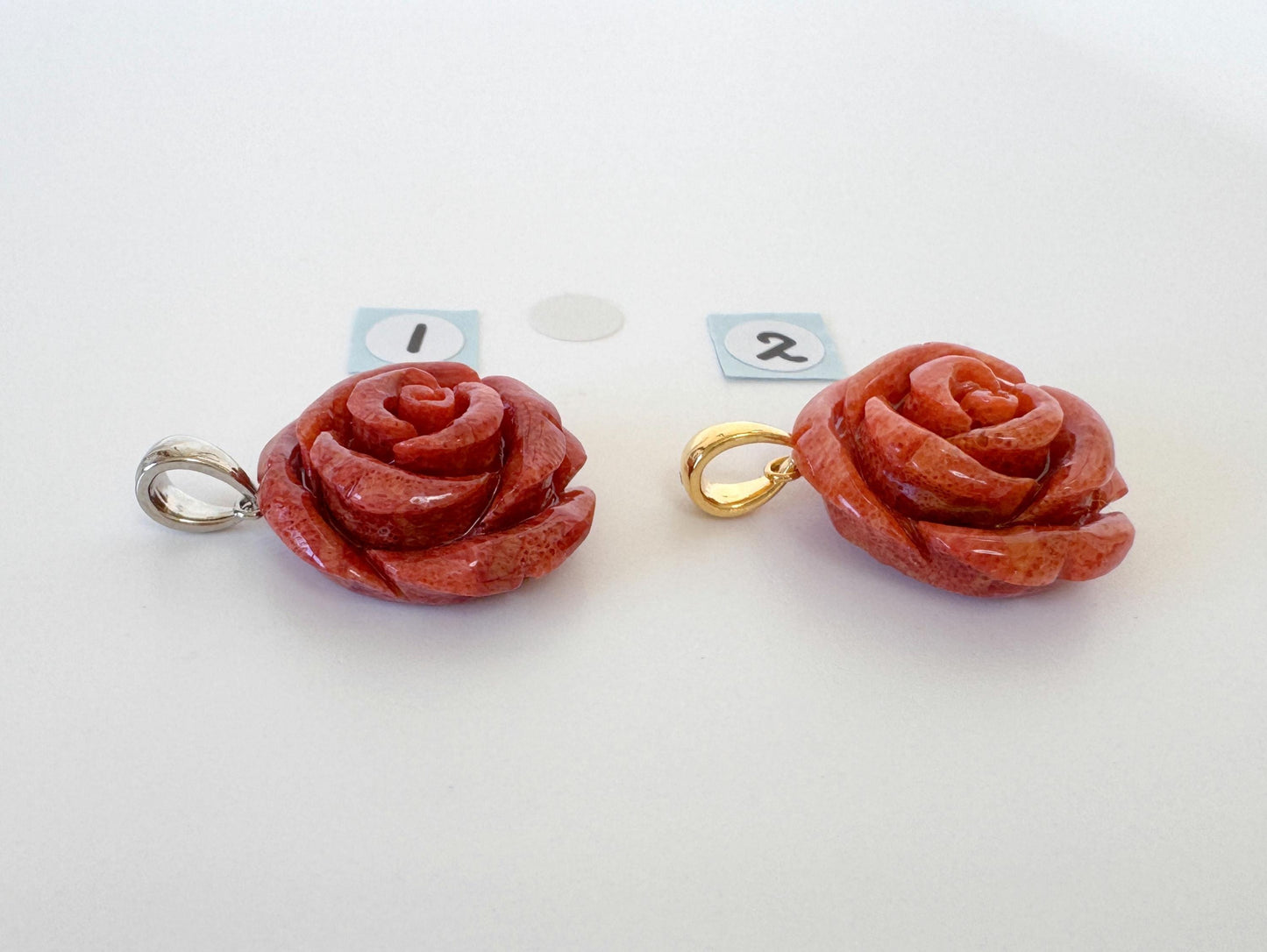 Sponge Coral Rose Pendant, Light Red, 20mm (Brass Bail)