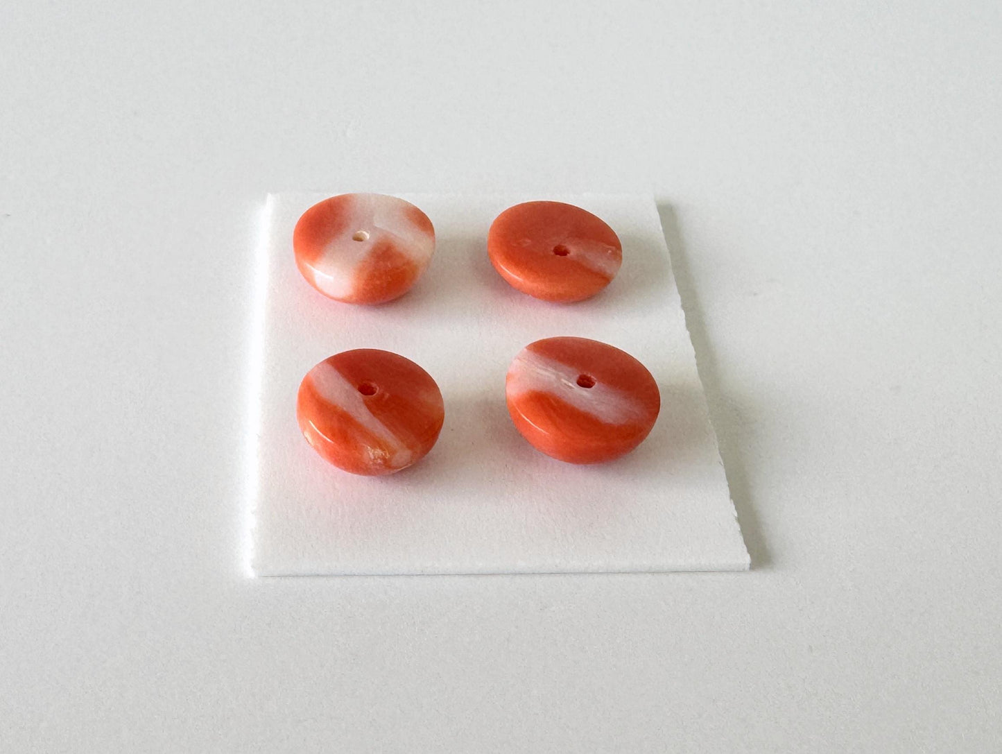 Momo Coral Round Cabochon, Japanese Orange Undyed, 4-Piece Set | 7.8-8.4Mm | Flat-Back