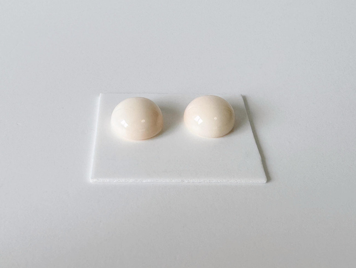 Deep Sea Coral Pink Round Cabochon: Natural Pale Pink Gemstone Pair, Half-Drilled (11.5-11.9mm, Jewelry Supplies)