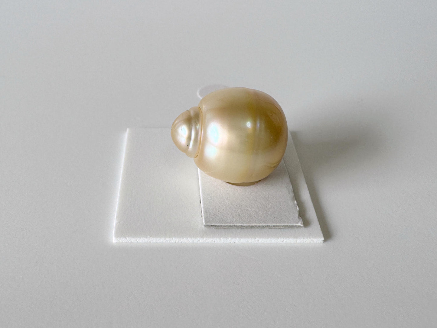 South sea pearl 18.4x15.3mm, Natural Gold Color, Half-Drilled Pear shape loose, unused vintage, Salt water pearl