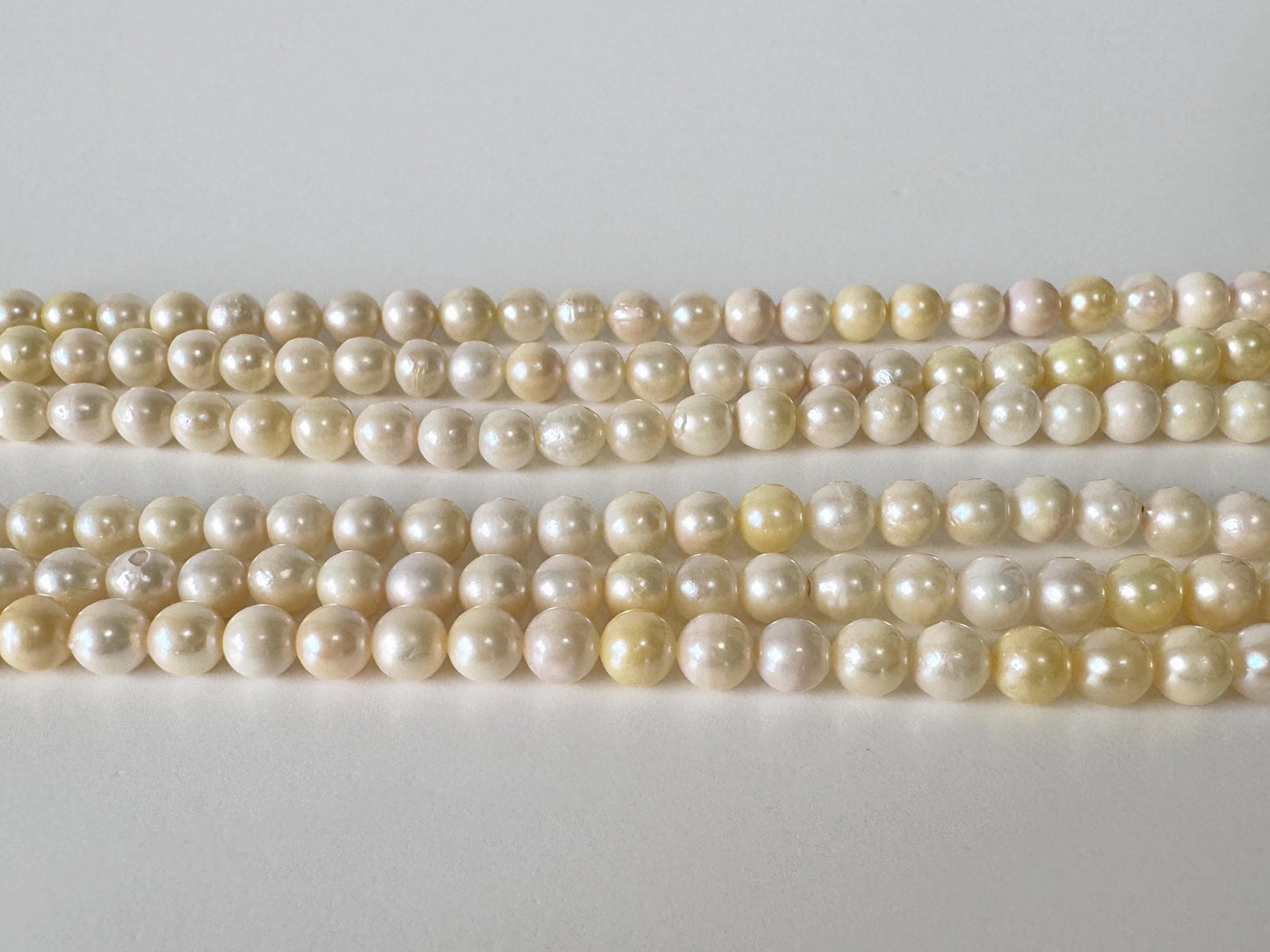 Japanese Akoya Pearl Strand - Cultured Saltwater Beads - 5-5.7mm Off Cream/Yellow, Full 40cm Length, Jewelry Crafts, Value-Priced