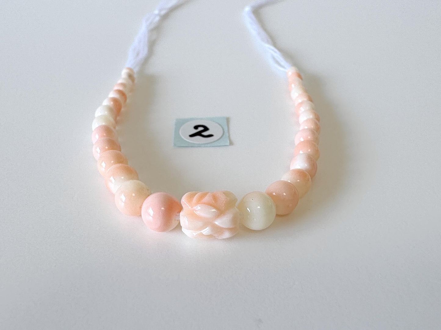 Natural Pink Coral Short Strand Beads with Carving Beads, Pink Momo Coral Beads, 11-11.5cm, Genuine Natural Color Coral Parts