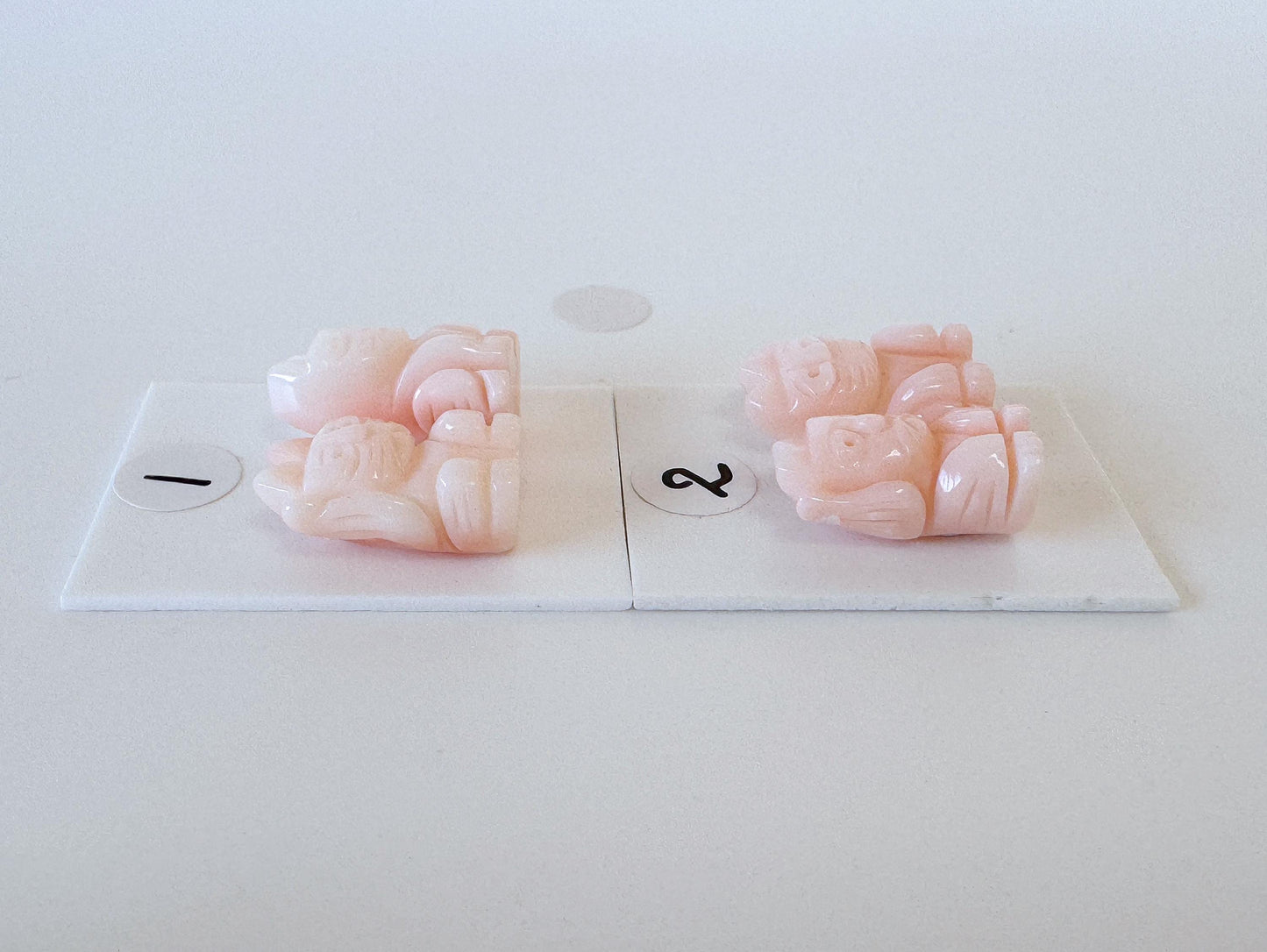 Manekineko Coral Cat Pink Deep Sea Coral Carving – Lucky Money & Customer Charm Set