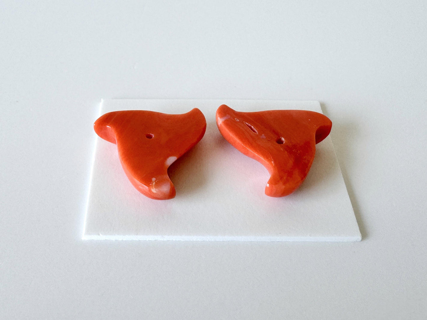 Momo Coral Loose | Unique Carved Pair | Natural Orange | 18X18.5mm | Back Hole Jewelry Supplies