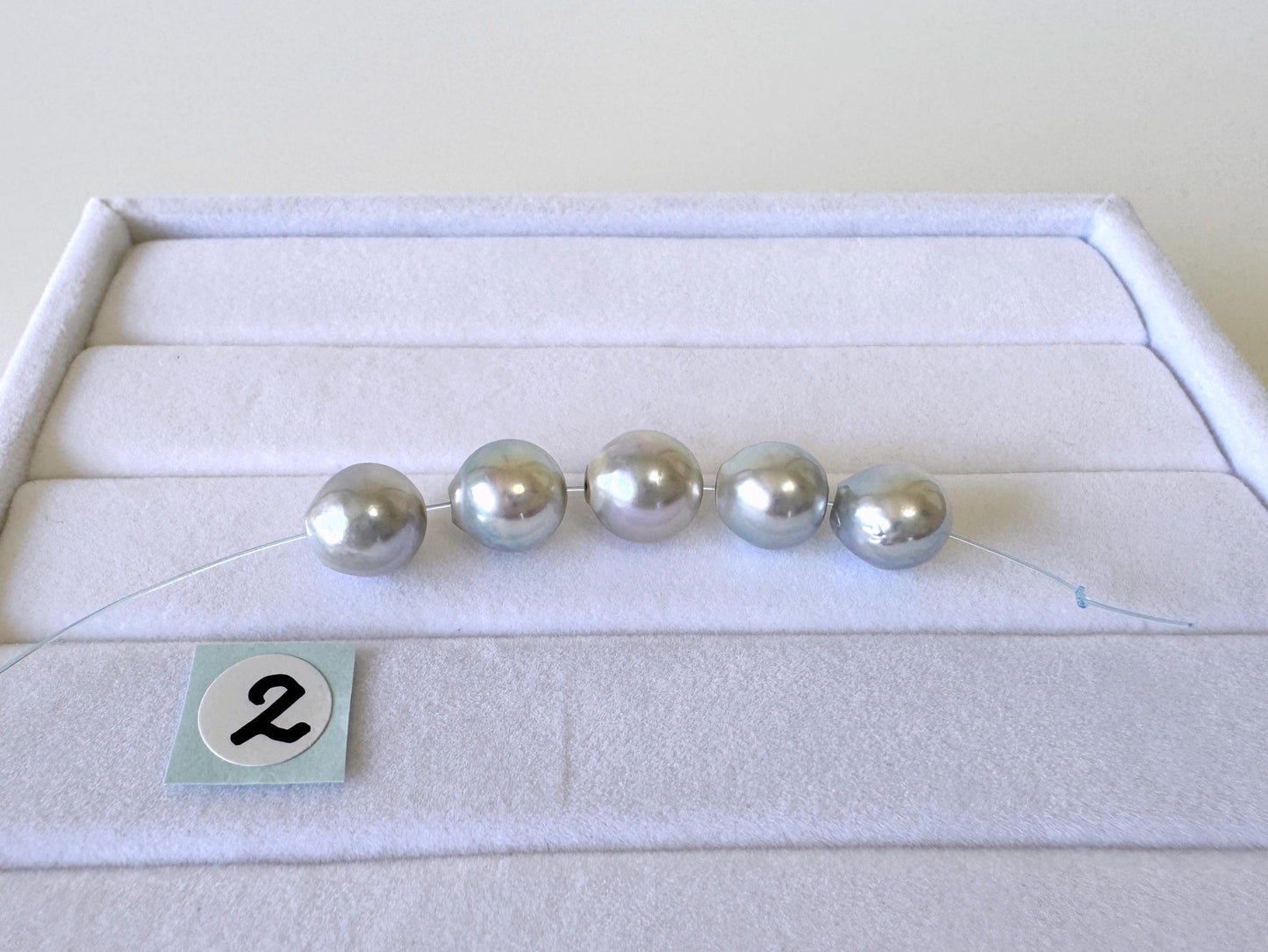 Japanese Akoya Pearl Beads: Natural Blue-Silver Cultured Pearls, Semi-Round Shape (7.5-8mm, Saltwater Mini Strand, 5 Pcs)