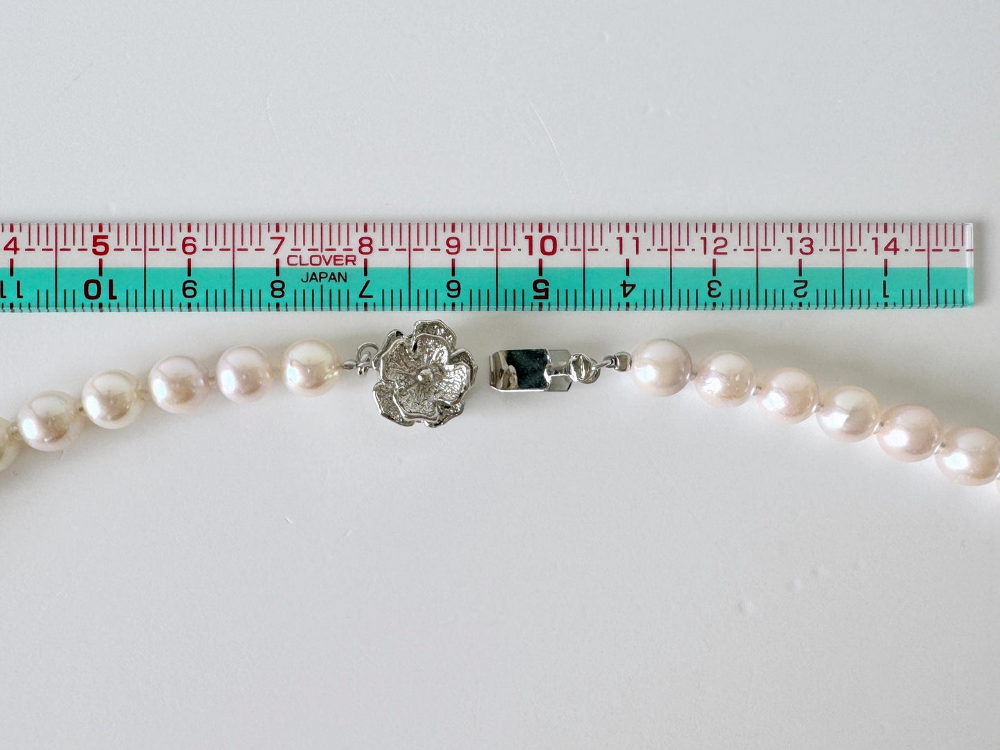 Japanese Akoya Pearl Necklace: Cream White 6.5-7mm Cultured Strand, Silver Clasp | Saltwater Gems, 45cm Length