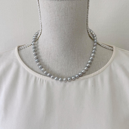 Japanese Akoya Pearl : Natural Blue Silver Color - Cultured Saltwater Pearls, 7-7.5mm Beads, Silver Clasp Necklace