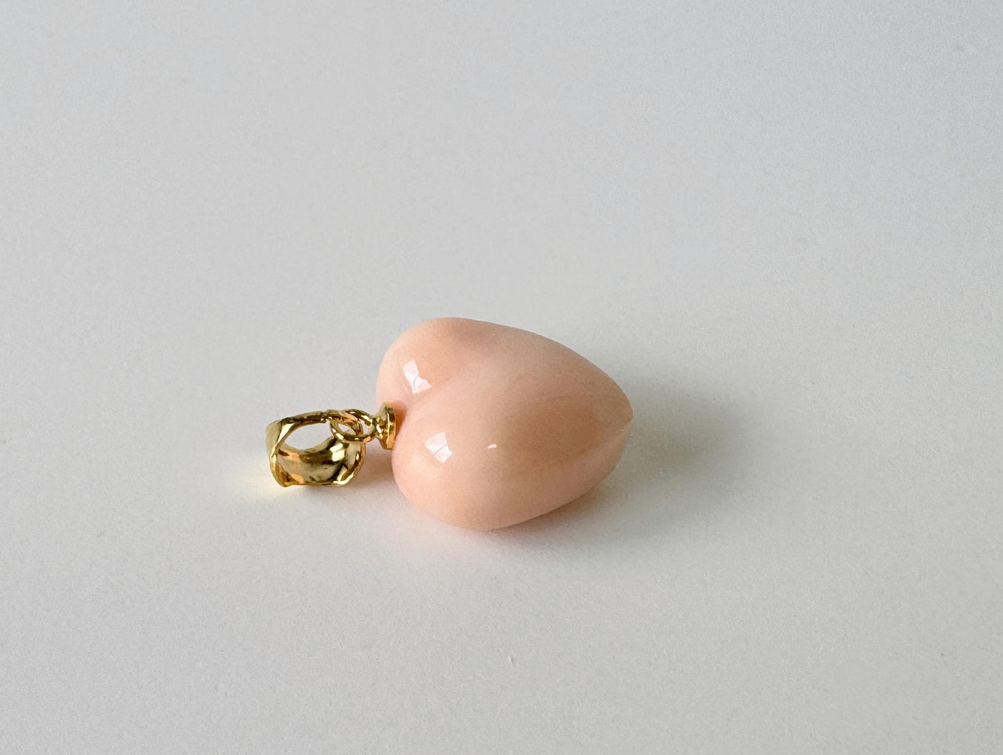 Coral Pendant Heart Shaped Natural Deep Sea Coral: Pink/Angel Skin Tones, Silver (Gold-Plated) Bail (16.4x15mm, Jewelry)
