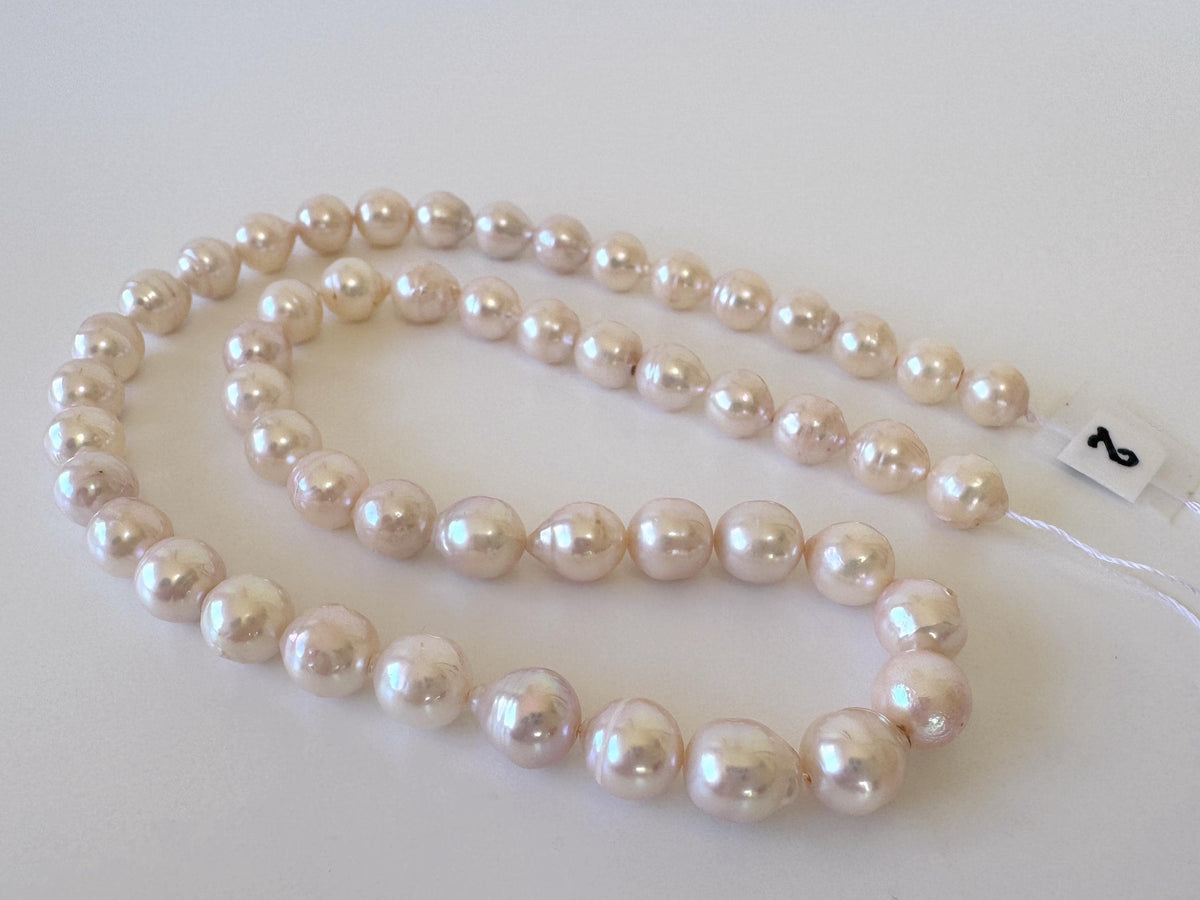 Japanese Akoya Pearl Strand 7-7.5mm Baroque Beads, White Pink Overtone (40cm + 5pcs, Saltwater Cultured, Some natural defects)
