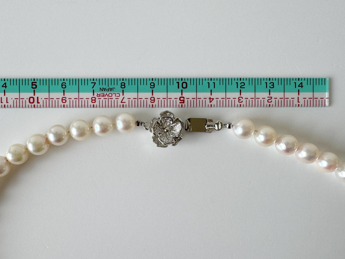 Japanese Akoya Pearl Necklace: White/Slightly Pink 6.8-9.3mm Cultured Strand, Silver Clasp | Saltwater Gems, 45cm Length