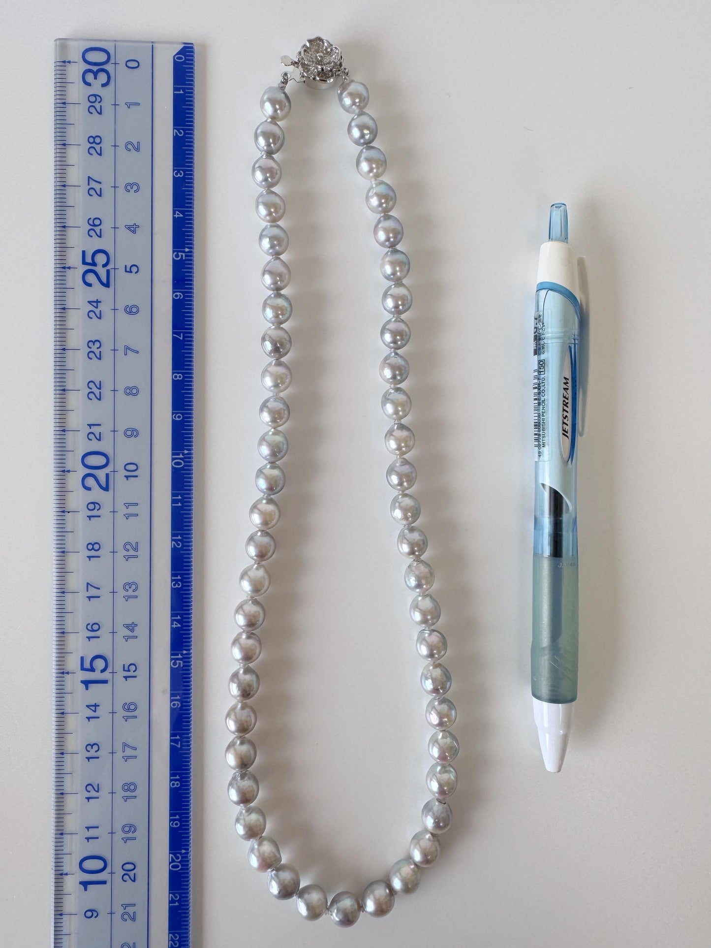 Japanese Akoya Pearl : Natural Blue Silver Color - Cultured Saltwater Pearls, 7.5-8mm Beads, Silver Clasp Necklace