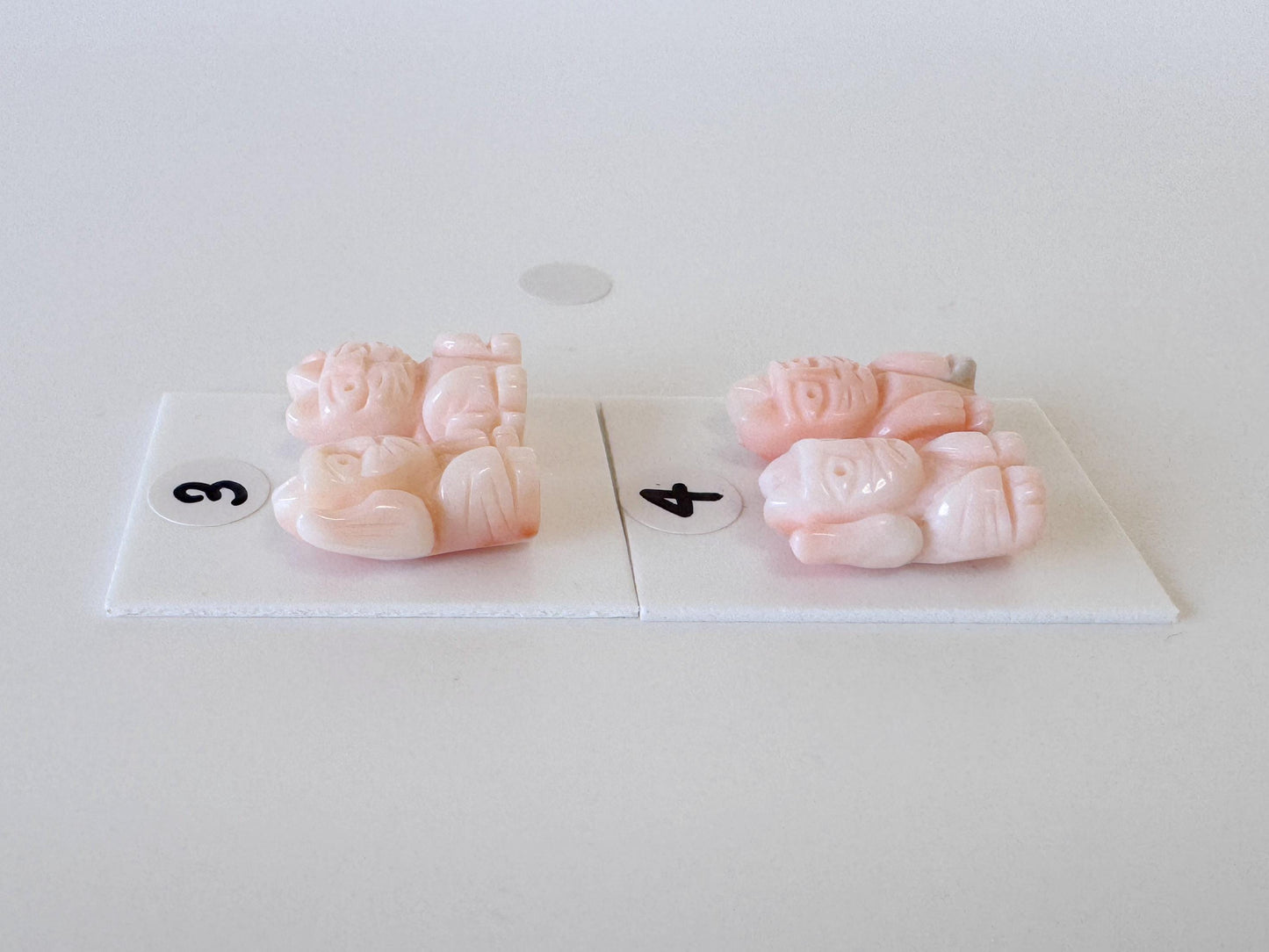 Manekineko Coral Cat Pink Deep Sea Coral Carving – Lucky Money & Customer Charm Set