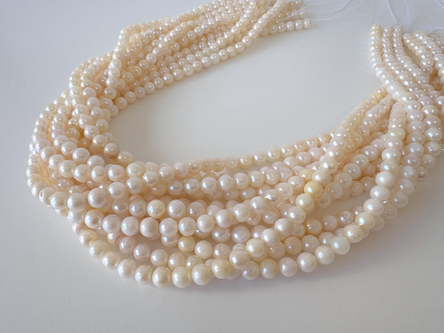 Japanese Akoya Pearl Strand - Cultured Saltwater Beads - 5-5.8mm White-Off White, Full 40cm Length, Jewelry Crafts, Value-Priced