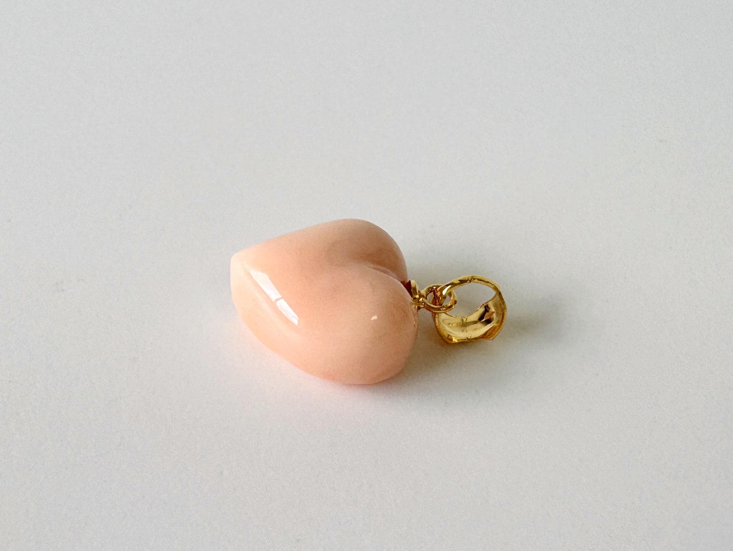 Coral Pendant Heart Shaped Natural Deep Sea Coral: Pink/Angel Skin Tones, Silver (Gold-Plated) Bail (16.4x15mm, Jewelry)