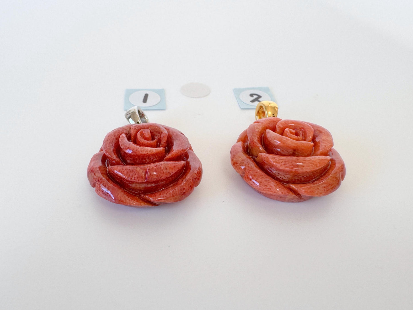 Sponge Coral Rose Pendant, Light Red, 20mm (Brass Bail)