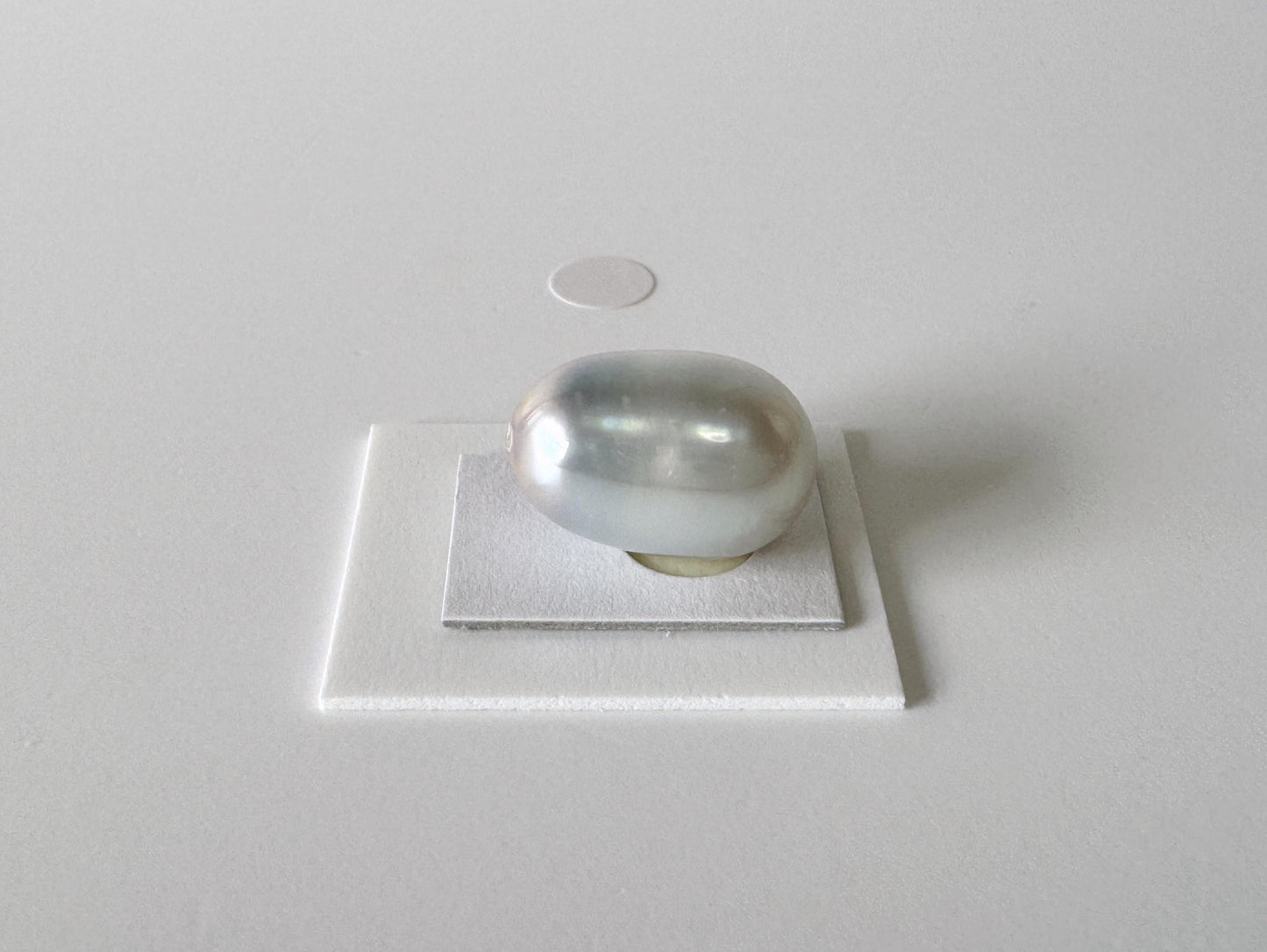 South sea pearl 17.2x11.6mm, Natural White/Slightly Blue Color, Half-Drilled Pear shape loose, unused vintage, Salt water pearl
