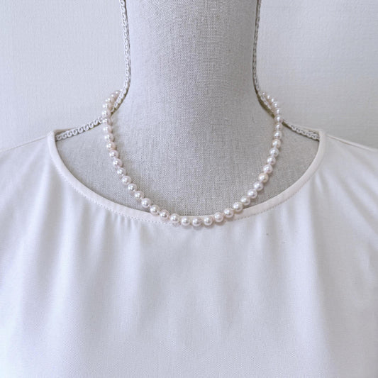 Japanese Akoya Pearl Necklace: Cream White 6.5-7mm Cultured Strand, Silver Clasp | Saltwater Gems, 45cm Length