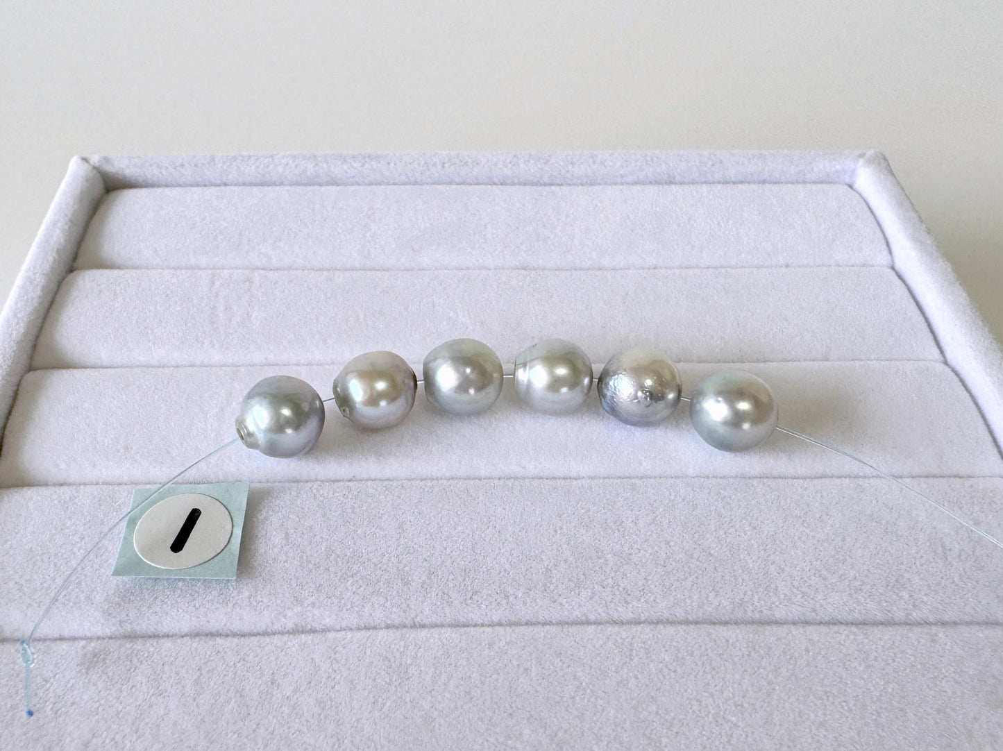 Japanese Akoya Pearl Beads: Natural Blue-Silver Cultured Pearls, Semi-Round Shape (7-7.5mm, Saltwater Mini Strand, 6 Pcs)