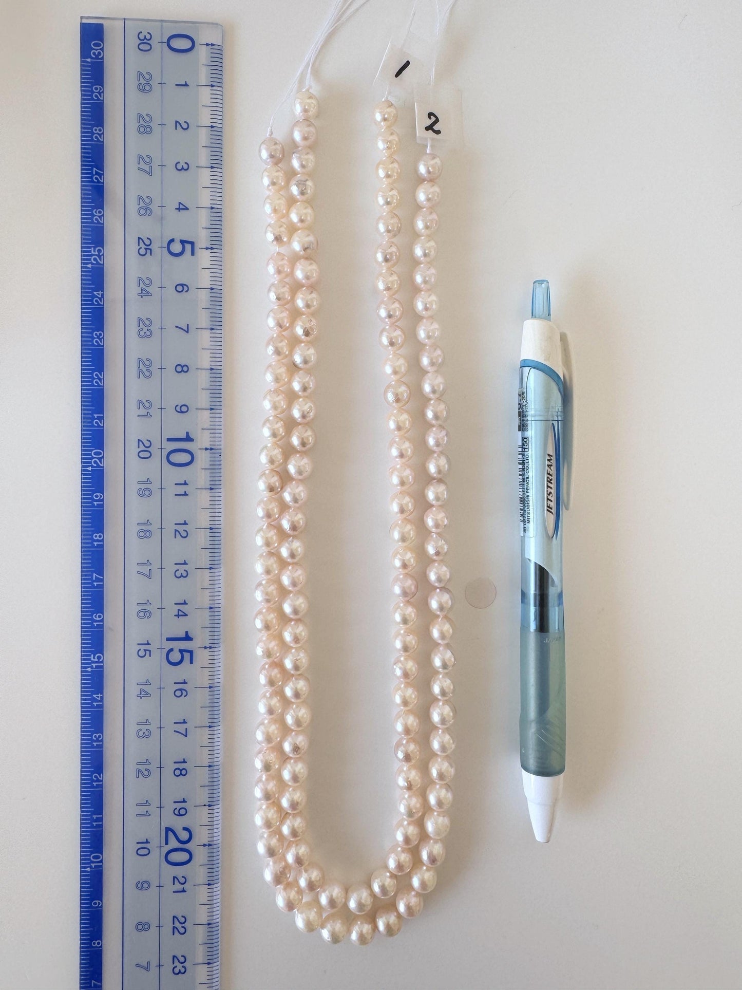Akoya Pearl Strand: 6.5-7mm White/Pink Cultured Saltwater Pearls