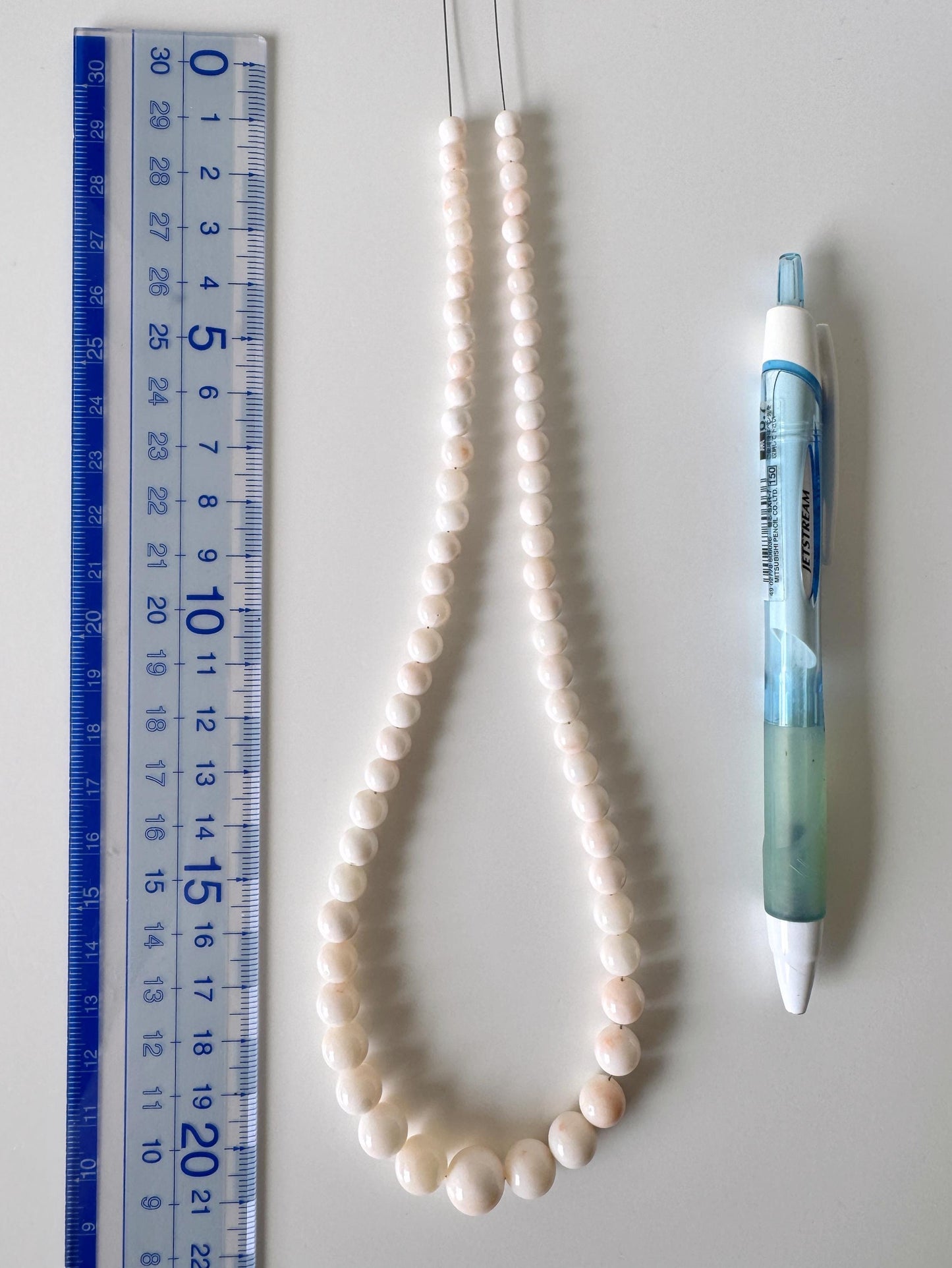 Natural Coral Strand Beads: Midway Deep Sea White/Very Slightly Light Pink Round, 5-10.8mm, 40cm | Jewelry Supplies, Craft Beads