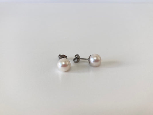 Japanese White Akoya Pearl Stud Earrings, 7-7.2mm, Titanium Post/Ear Nuts, Genuine Akoya Pearl, Salt water pearl, Value-priced