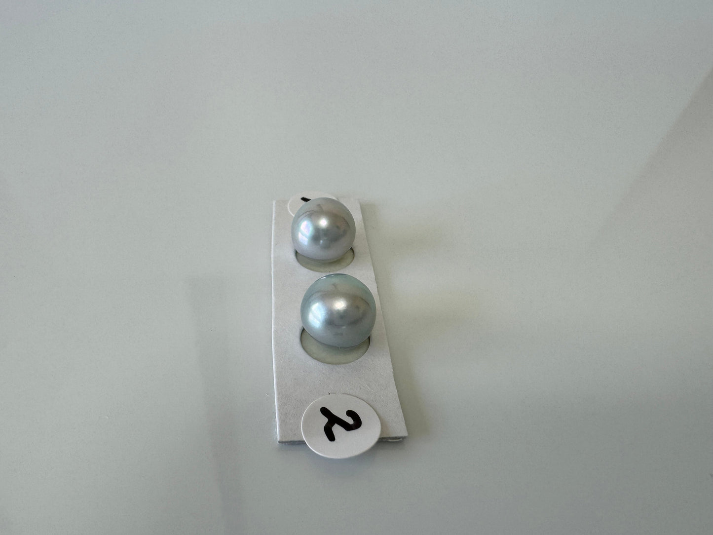 Natural Japanese Akoya pearl 8.5-9mm, Natural Blue/Silver Color, Half-Drilled Round loose, Price per Piece, Salt water pearl