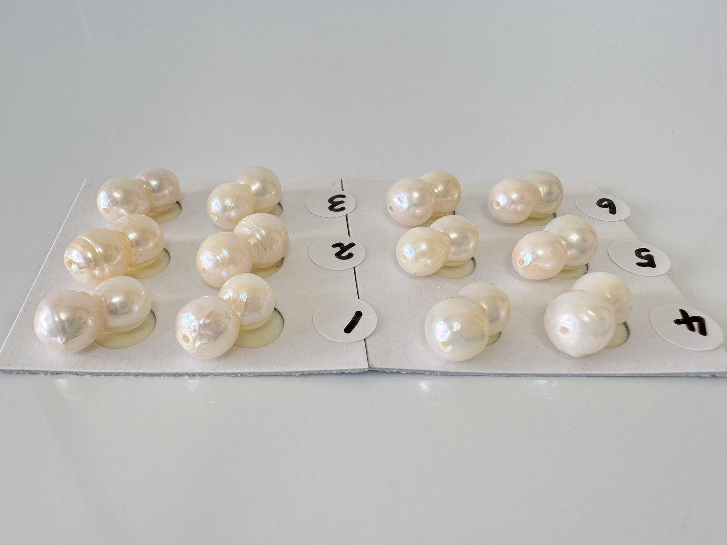 a group of pearls sitting on top of a table