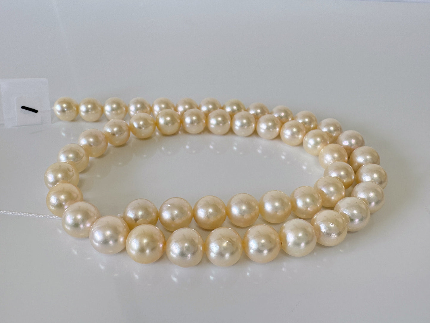 8.5-9mm Japanese Yellow Akoya Pearl Beads, Genuine Akoya Pearl, Full Strand, 40cm , 15.7", Salt water pearl