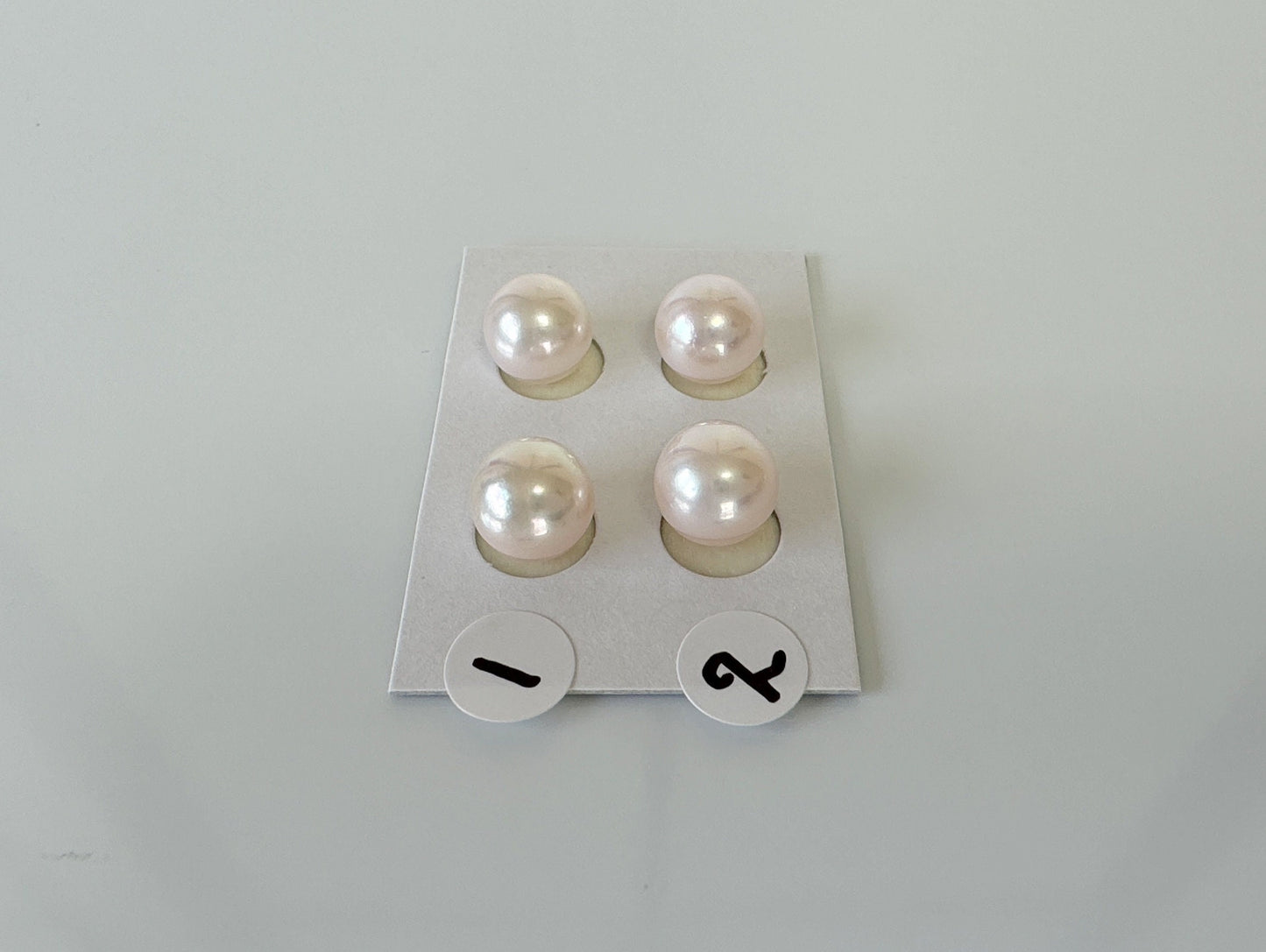 Japanese Akoya Cultured Pearl 8-8.5mm, White/Pink overtone Color, Half-Drilled Round loose, Price per Pair, Salt water pearl