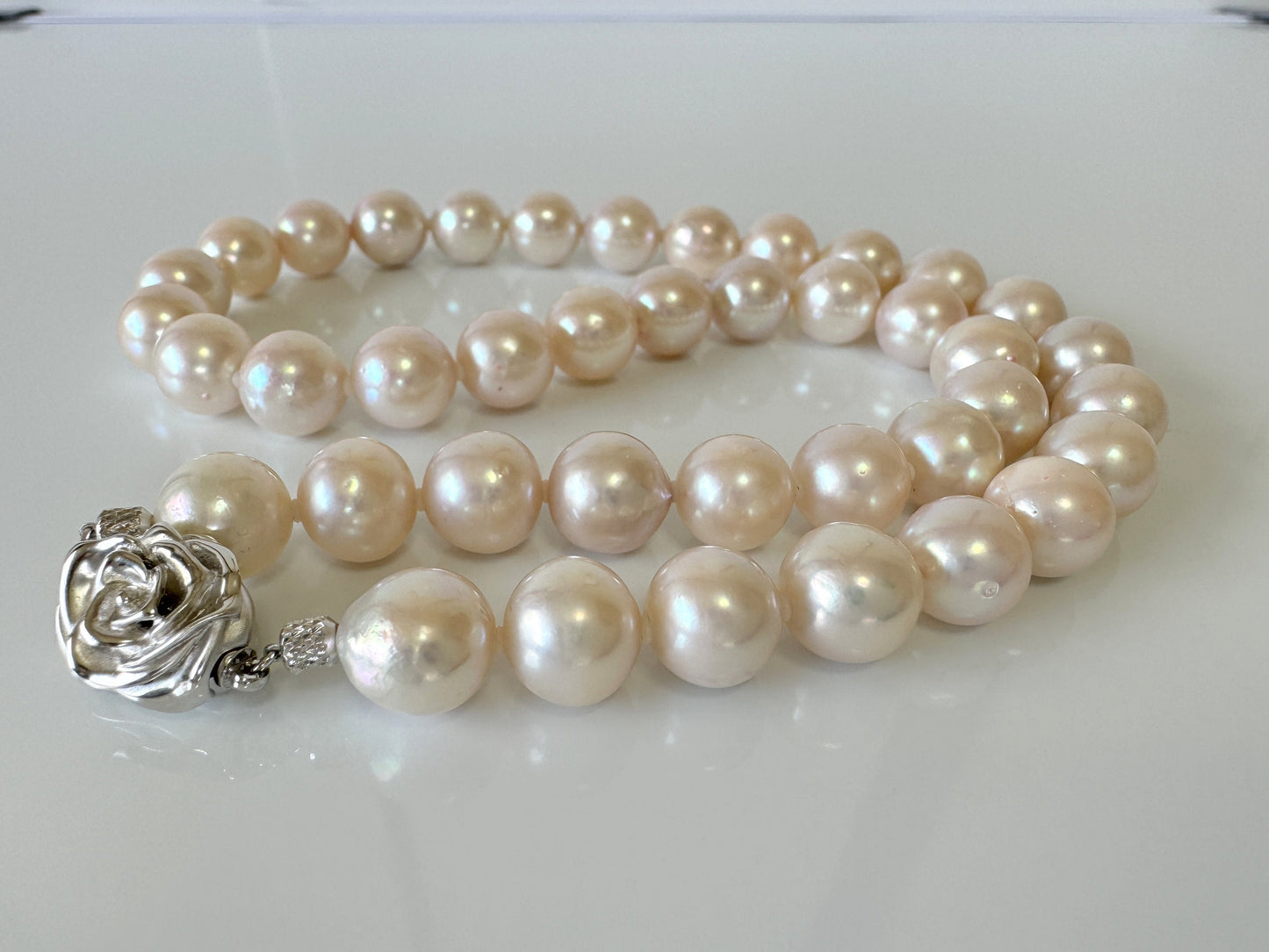 9.5-10mm Japanese Akoya Pearl Necklace with Silver Clasp, Genuine Akoya Pearl Beads Necklace, 42.5cm, 16.7in, Cultured Salt water pearl