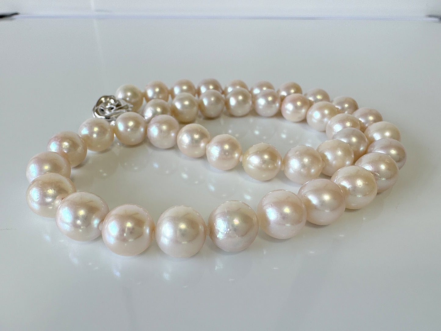 9.5-10mm Japanese Akoya Pearl Necklace with Silver Clasp, Genuine Akoya Pearl Beads Necklace, 42.5cm, 16.7in, Cultured Salt water pearl