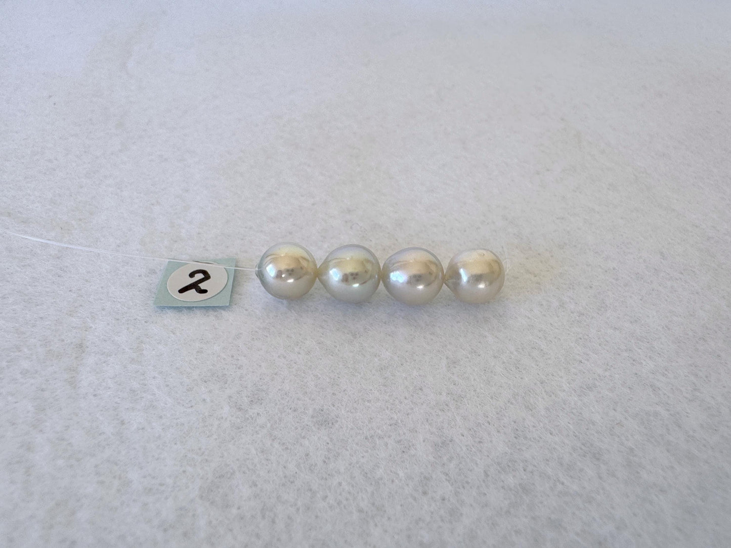 Japanese Blue/Silver (Natural color) Akoya Pearl Beads, 7.5-8mm, Mini Strand, 4 Pieces, Short Strand, Salt water pearl, Genuine Akoya Pearl