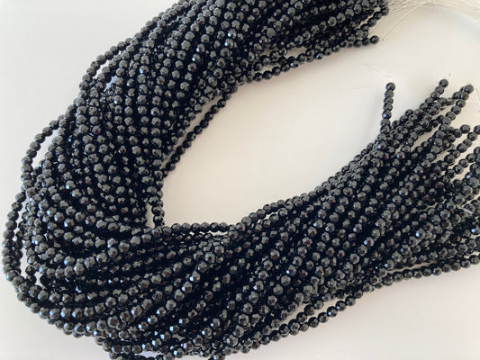 Black agate, Onyx 4mm faceted beads strands, fine quality, 15.5inches, 39cm, Price per strand