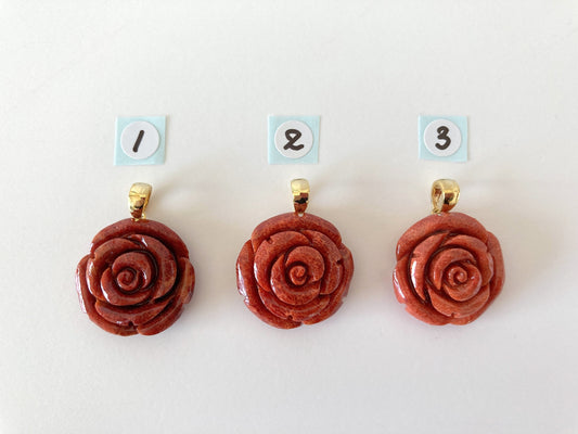Sponge Coral Rose Pendant with Brass Bail (gold plated)/ African Coral / Diameter of 22-23mm / Natural Reddish-Brown Color